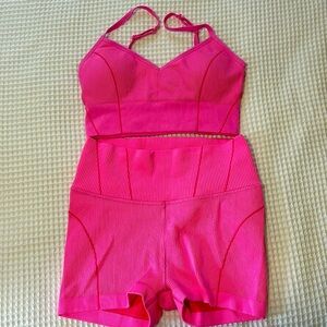 Aerie Offline Workout Set